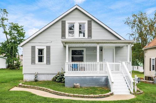 847 Leonard Ave, Zanesville, OH 43701-1823