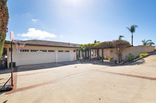 3335 Starline Dr, Palos Verdes Estates CA  90275-6310 exterior