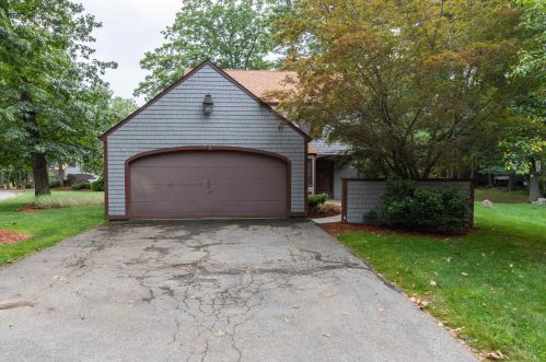 3 Pitford Way, Nashua NH  exterior