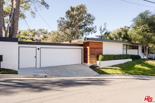 3475 Coy Dr, Van Nuys, CA 91423-4529