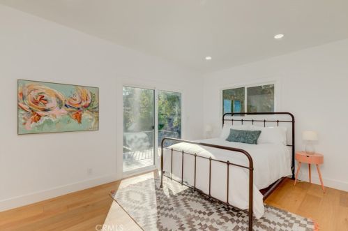 2146 Toscanini Dr, Rancho Palos Verdes CA  90275-1420 exterior