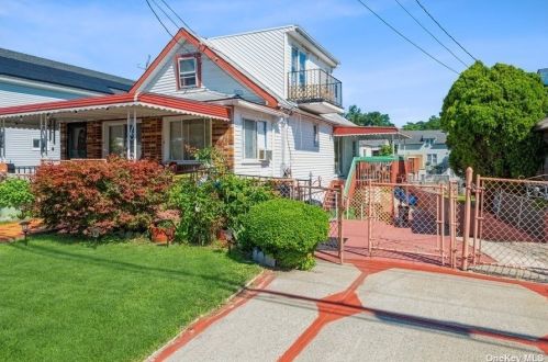 2007 Gildersleeve Ave, Bronx, NY 10473-2310