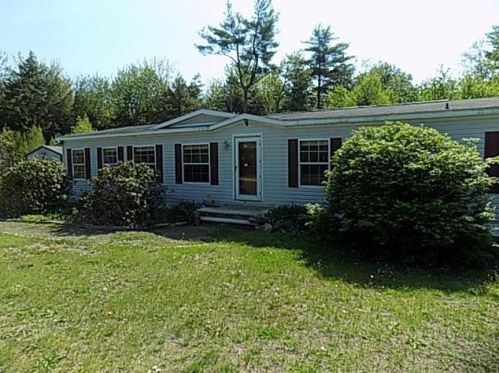 71 Jack St, Northwood, NH 03261-4011