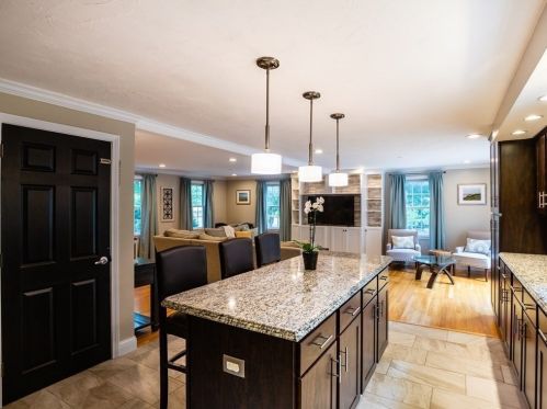 146 Tpke St, Easton MA 02375-1922 exterior