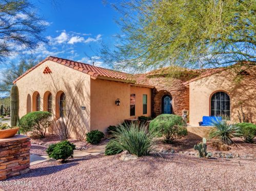 35804 27th Dr, Phoenix AZ  85086-5519 exterior