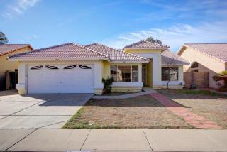8633 Pershing Ave, Peoria, AZ 85381-4862
