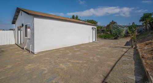 4910 Magnus Way, San Diego CA  92113-3518 exterior