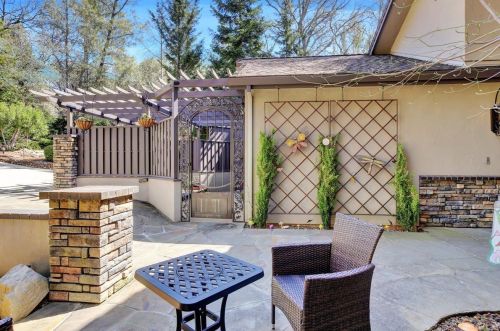 13572 Lake Wildwood Dr, Lake Wildwood CA  95946-9500 exterior