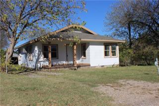 701 7th St, Stroud OK  74079-2641 exterior