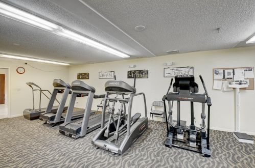 8425 Springlake Dr, Boca Raton FL  33496-4904 exterior