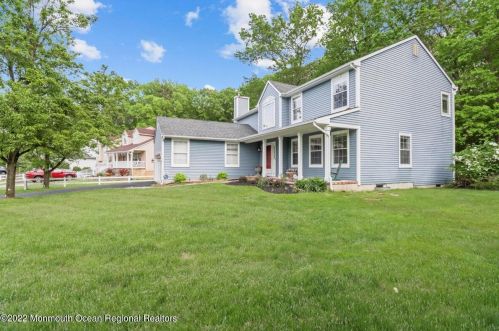 58 Arbor Dr, Wall Township NJ 07731-3080 exterior