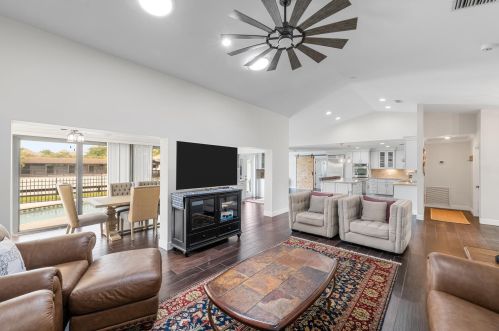 2904 Appaloosa Trl, West Palm Beach FL  33414-7639 exterior