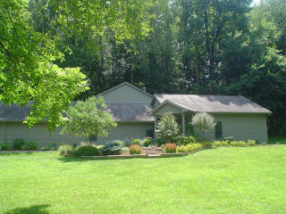 1815 Marietta Rd, Lancaster, OH 43130-8530