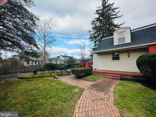 201 Sharpless Dr, Wilmington DE  19803-2507 exterior