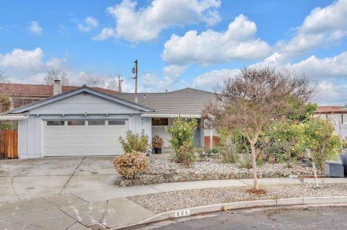 605 Osage Ct, San Jose, CA 95123-3251