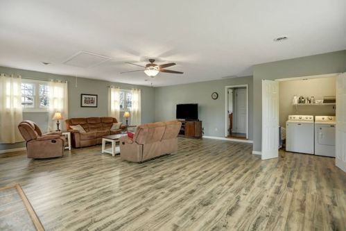 172 Pennywood Ave, Brady, PA 17752-9452