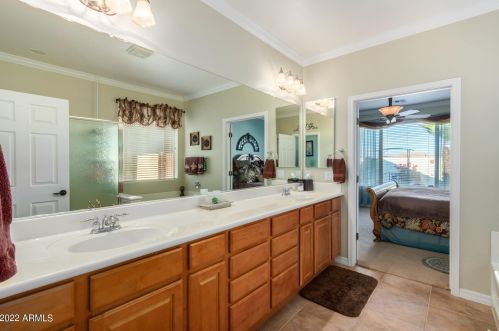 660 Twin Peaks Pkwy, San Tan Valley AZ  85143-5829 exterior