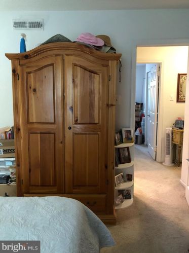 108 Berwick Pl, Lansdale PA 19446-4908 exterior