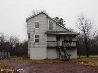 258 Elk Dr, Blakeslee, PA 18610-7784