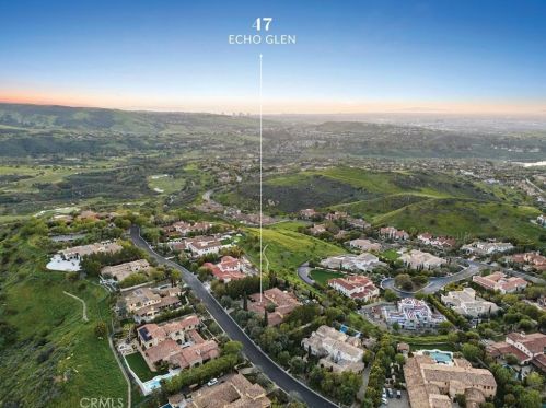 47 Echo Gln, Irvine CA  92603-0421 exterior