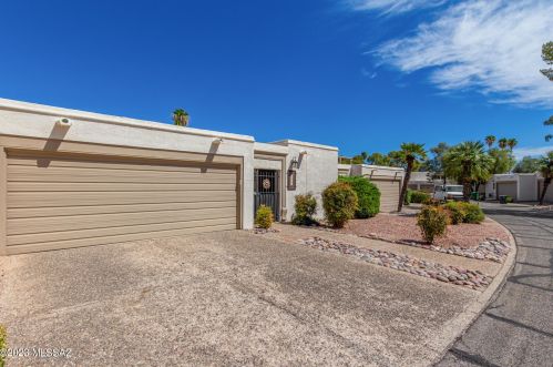 6837 Camino Del Dorado, Tucson, AZ 85715-4747