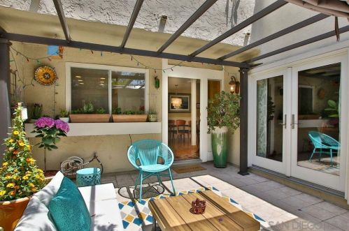 6277 Caminito Carrena, San Diego, CA 92122-3415
