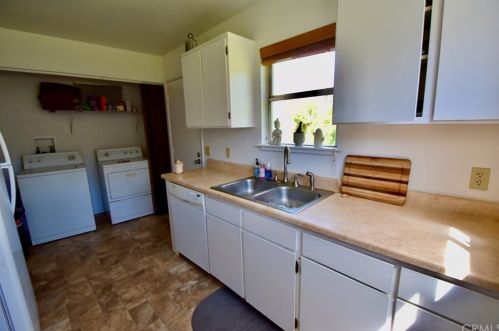 1408 Pyrite Dr, Yreka CA  96097-9622 exterior
