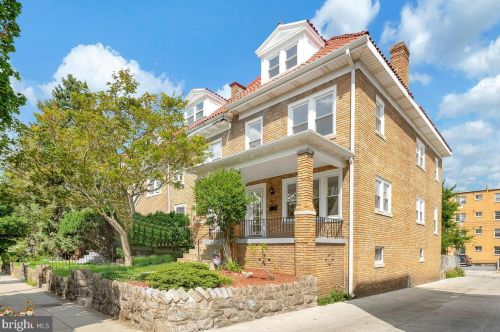 3525 Hertford Pl, Washington, DC 20010-3037