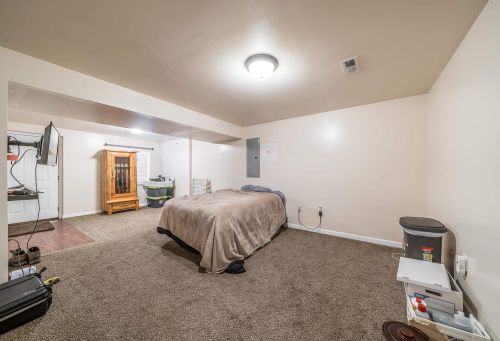 7381 Maybury Ct, Florence KY  41042-8137 exterior