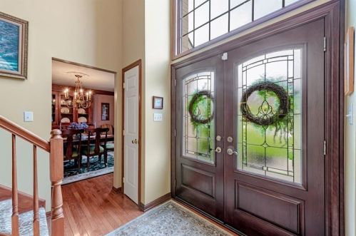 249 Village Dr, Canonsburg, PA 15317-2357