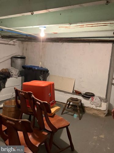 742 Main St, Norristown PA  19401-4102 exterior