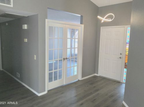 1569 Torrey Pines Ln, Chandler AZ  85249-8523 exterior