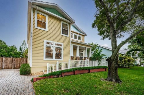 316 Lafayette Blvd, Oldsmar, FL 34677-3753