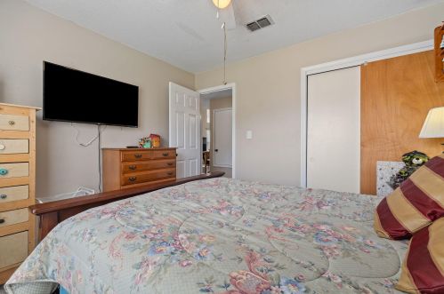 1927 Patrician Way, Fort Walton Beach FL  32547-1036 exterior