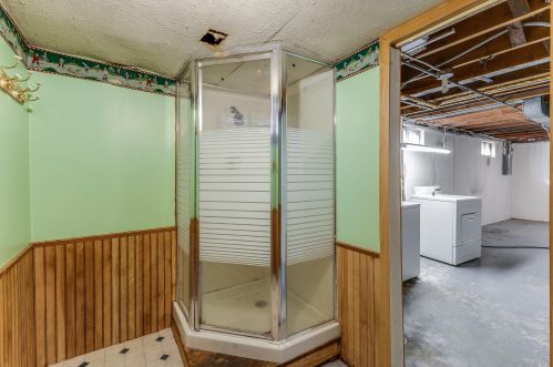 7006 39 Ave, Kenosha WI 53142-1915 exterior