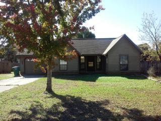 407 Juniper Dr, Crestview, FL 32536-9224