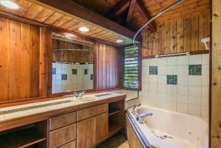 4362 Ulua St, Kilauea, HI 96754-5316
