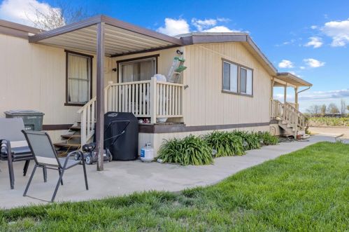 13241 Sycamore Ave, Grayson CA  95363-9629 exterior