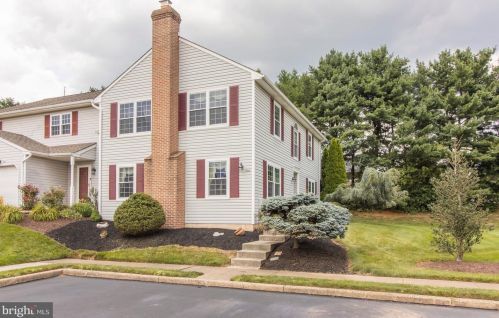 300 Essex Ct, Lansdale, PA 19446-6392