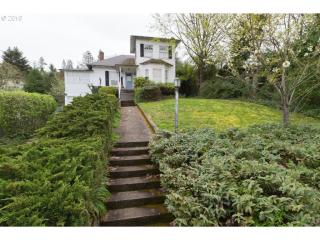 1289 Main St, Roseburg, OR 97470-4856