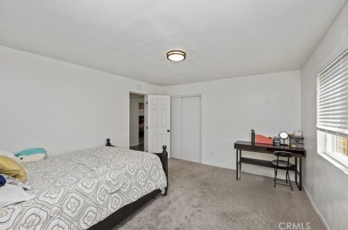 21906 Martin St, Perris CA 92570-8716 exterior