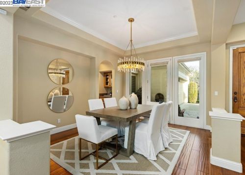 10864 Inspiration Cir, Pleasanton CA  94568-5562 exterior