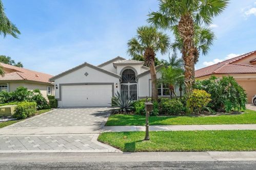 6609 Sun River Rd, Boynton Beach, FL 33437-6029