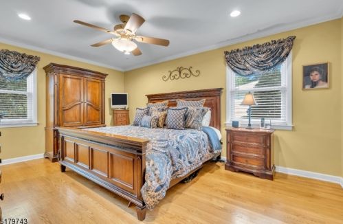 121 Southern Blvd, Chatham Township NJ 07928-1323 exterior