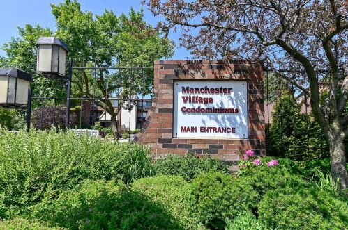 2350 Good Hope Rd, Milwaukee WI  53209-2750 exterior