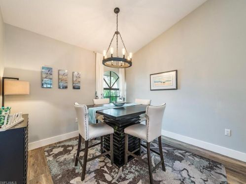 18013 Royal Tree Pkwy, Naples FL  34114-8941 exterior