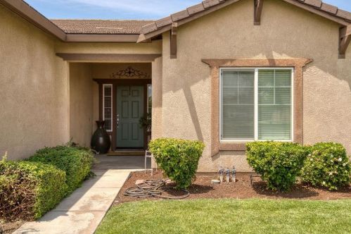 5731 Miwok Way, Riverbank, CA 95367-2845