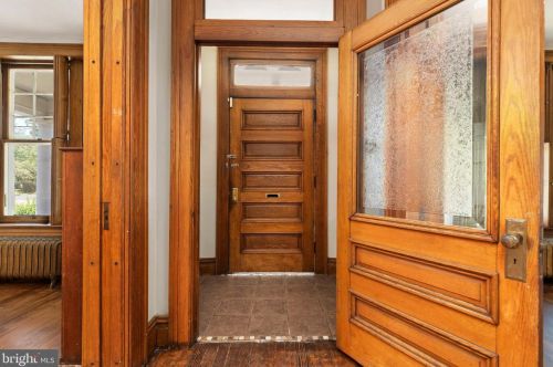 629 Hanover St, Carlisle PA  17013-1993 exterior