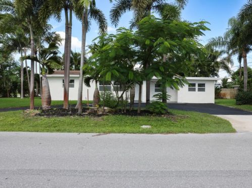 715 2nd St, Boynton Beach, FL 33435-5502