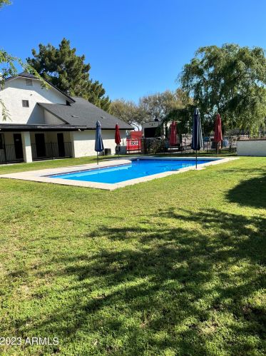 733 Campbell Ave, Gilbert AZ 85234-3215 exterior